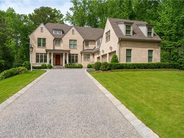 373 Lake Forrest Ln NE, Atlanta, GA 30342