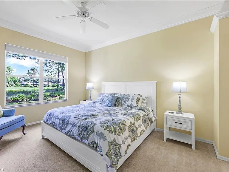 26409 Clarkston Dr — Photo 10