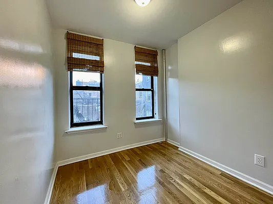 Rented by J PRESTON AND ASSOCIATES INC | media 14