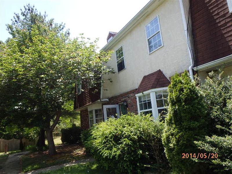 2nd image of 4960 Flintshire Ct