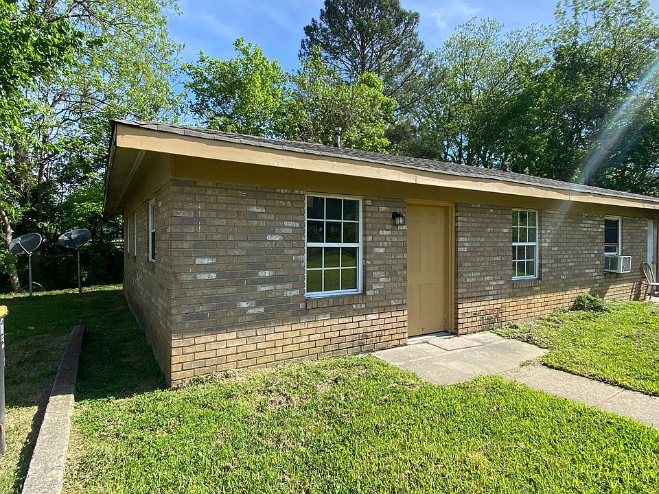 1st image of 429 & 433 Branham Ave SW #429-A