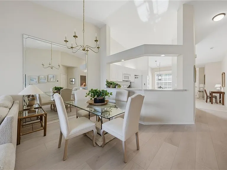 3320 W Crown Pointe Blvd #201 — Photo 19