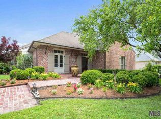 1716 Woodchase Blvd, Baton Rouge, LA 70808