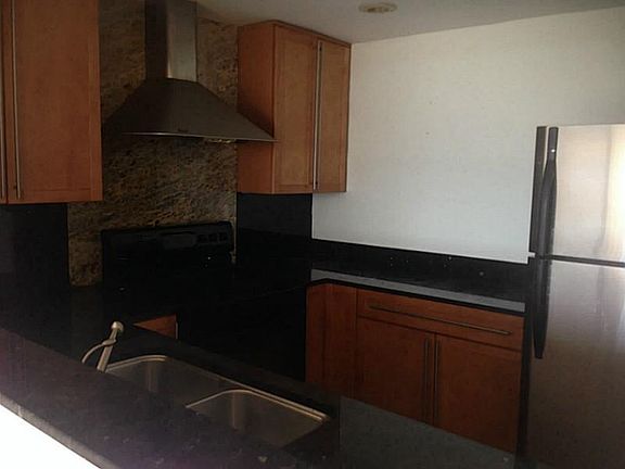 4th image of 1470 NE 123rd St #A804