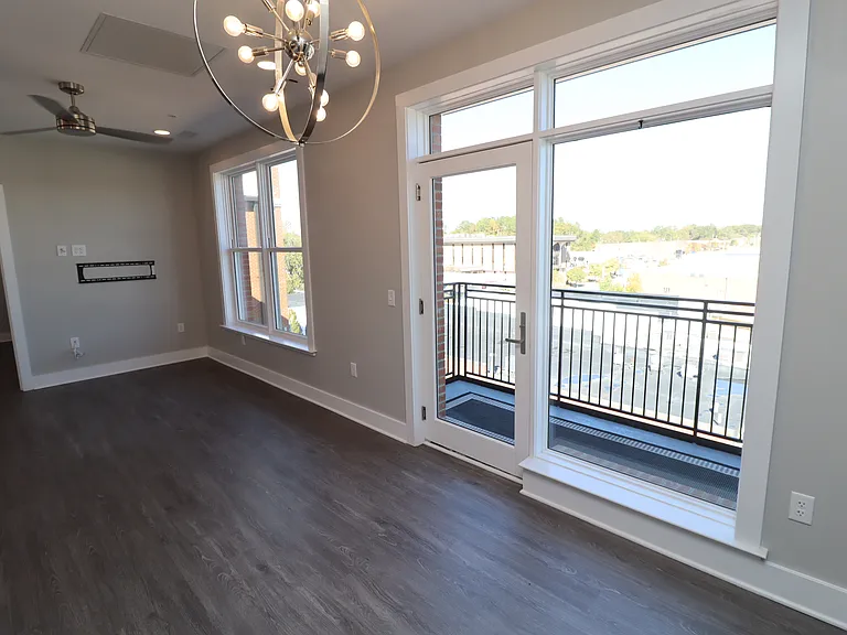 145 S Main St #405 — Photo 16