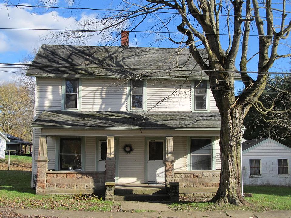 1st image of 110 N Main St