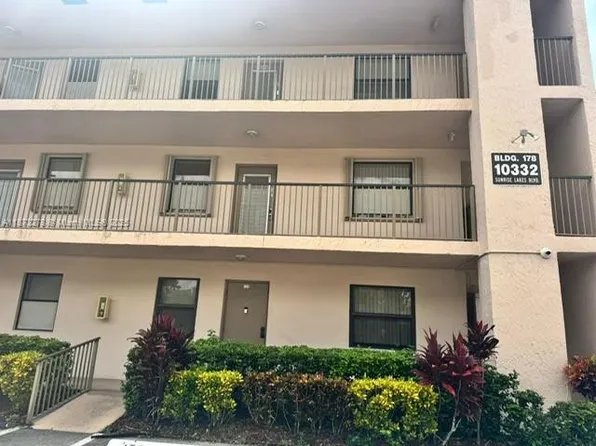 10332 Sunrise Lakes Blvd APT 106, Fort Lauderdale, FL 33322