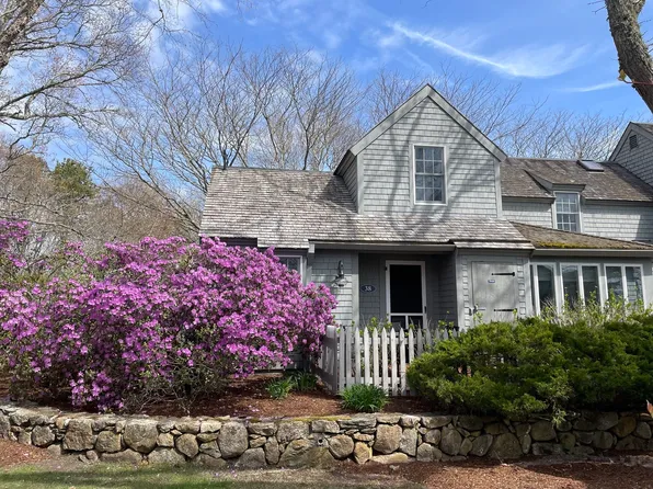 38 Brant Rock Rd #820, Mashpee, MA 02649