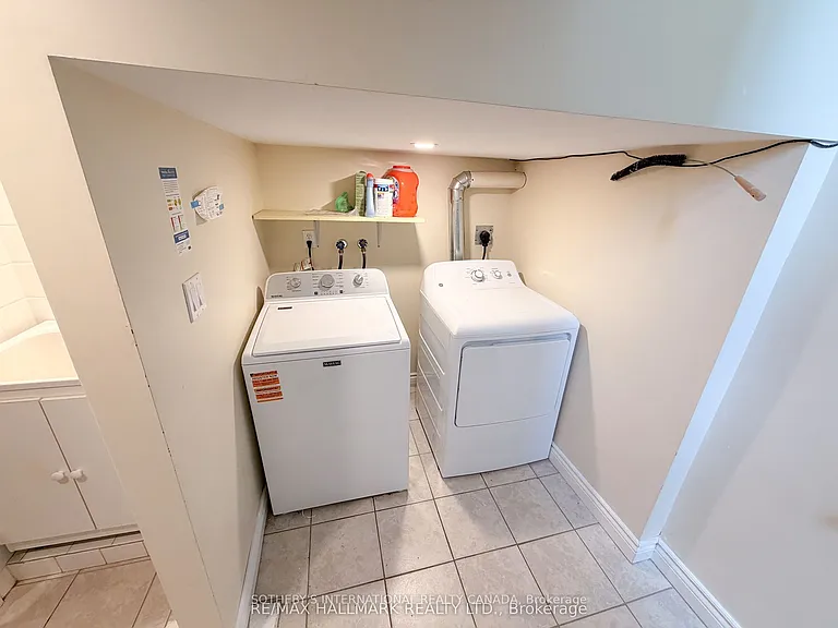338 Demaine Cres — Photo 14