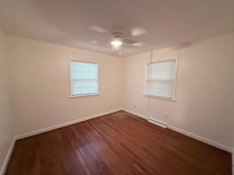880 Catalina Dr — Photo 6