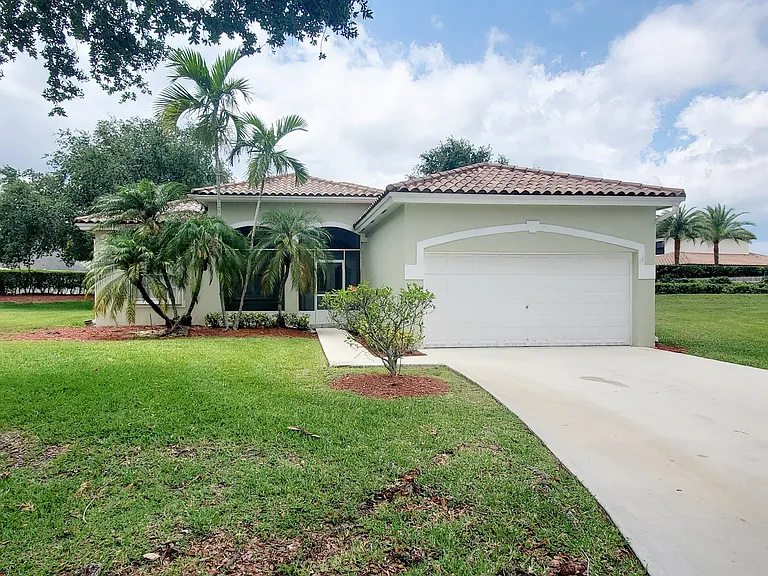 420 SE 23rd Ln — Photo 72