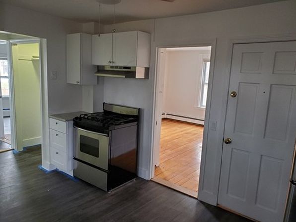 Dedham Ma Luxury Apartments For Rent 7 Rentals Zillow