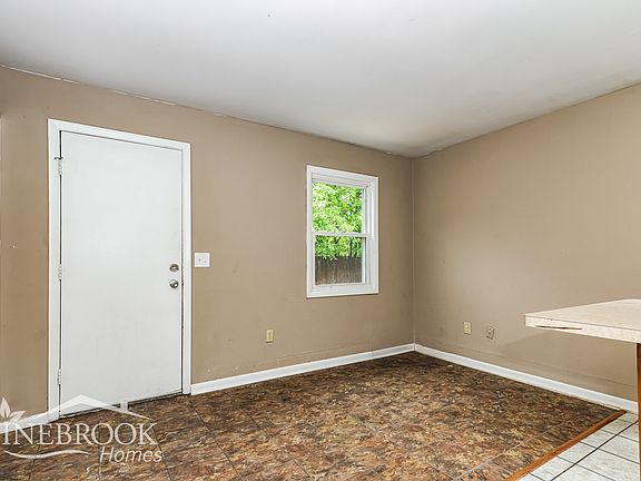 5th image of 2032 Twin Creek Dr