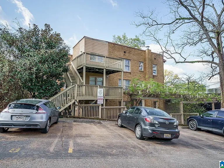 2242 Arlington Ave S #9 — Photo 28
