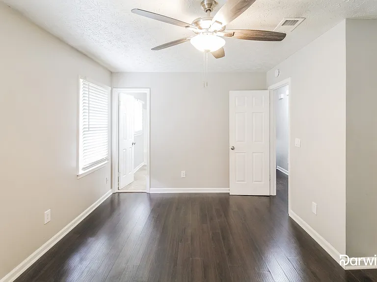 584 Cedar Ct — Photo 7