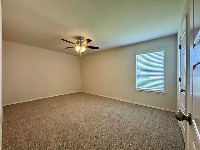 507 Ashwood St — Photo 21