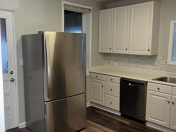 4th image of 3309 N Kildare Ave APT 1