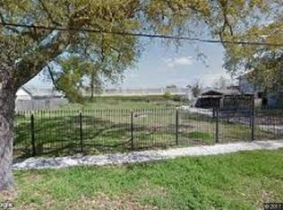 5129 Pratt Dr, New Orleans, LA 70122