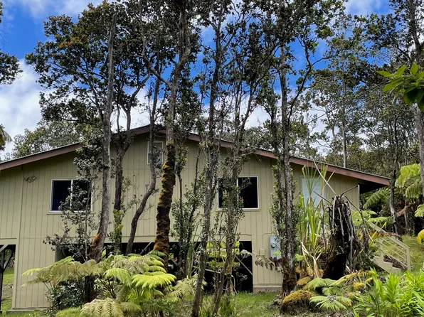 11-3757 7th St, Volcano, HI 96785
