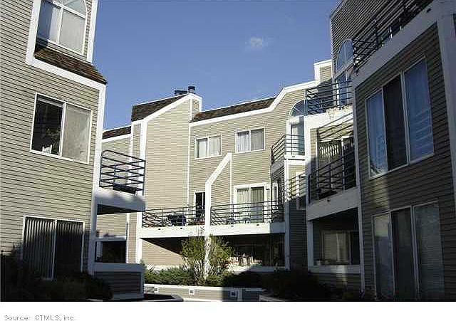 1st image of 11 Harbour Close
