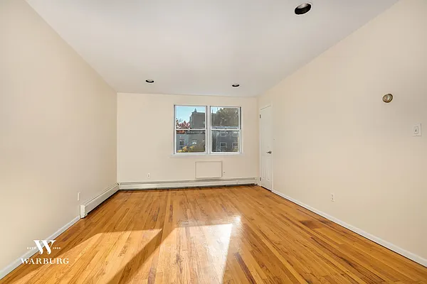 Rented by Warburg | media 1