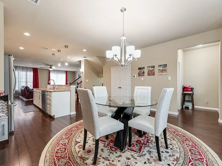 3895 Asbury Ln — Photo 10