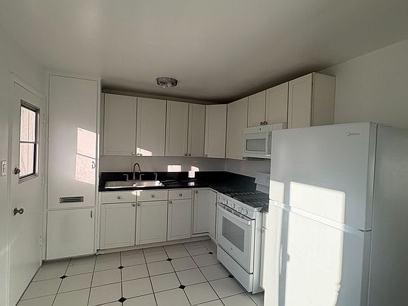2nd image of 251 Homer Ave #253