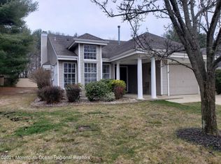 106 Cardigan Ct, Manchester, NJ 08759