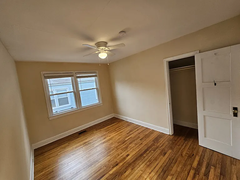 314 Clark St #A — Photo 9