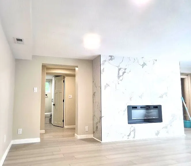 4025 54th St #BASEMENT — Photo 4