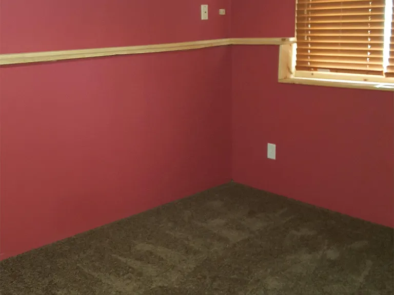 3607 E 42nd St — Photo 11