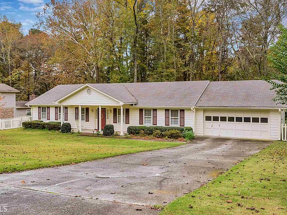 3rd image of 2005 Highriggs Ln #8
