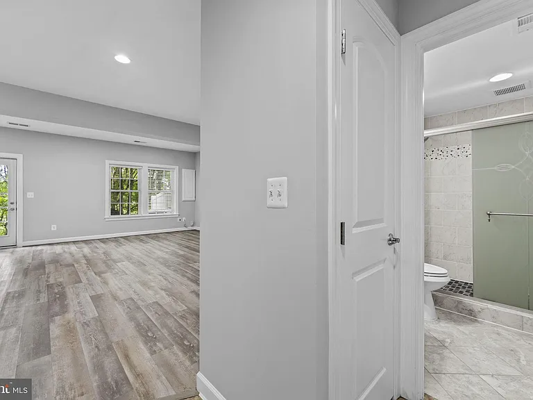 21268 Park Grove Ter — Photo 69