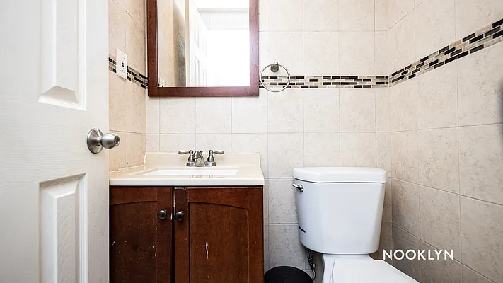 Rented by Nooklyn NYC LLC | media 36