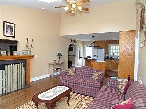 Light and Bright Open Floorplan