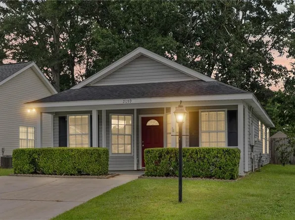2059 Laurel Oak Ct, Mobile, AL 36695