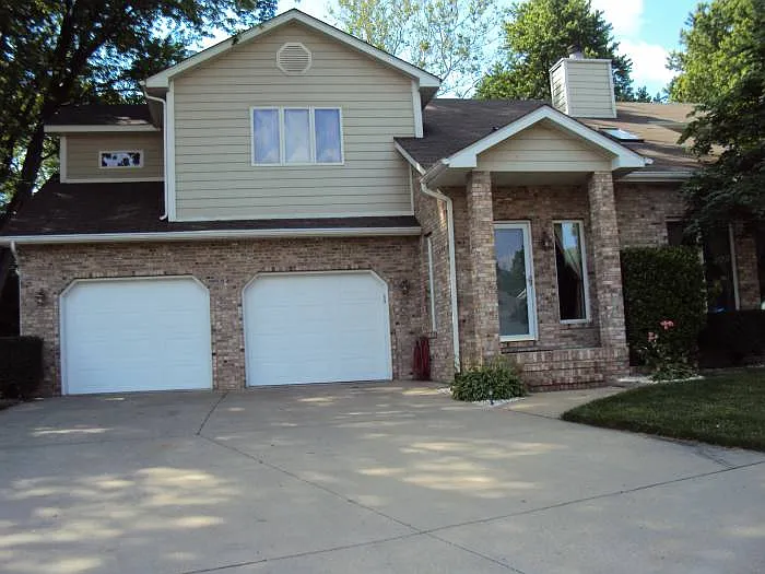 125 Cumberland Ct photo 1