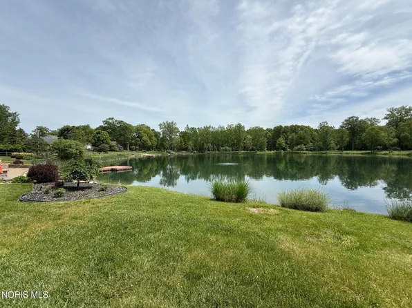 8511 Angola Rd, Holland, OH 43528