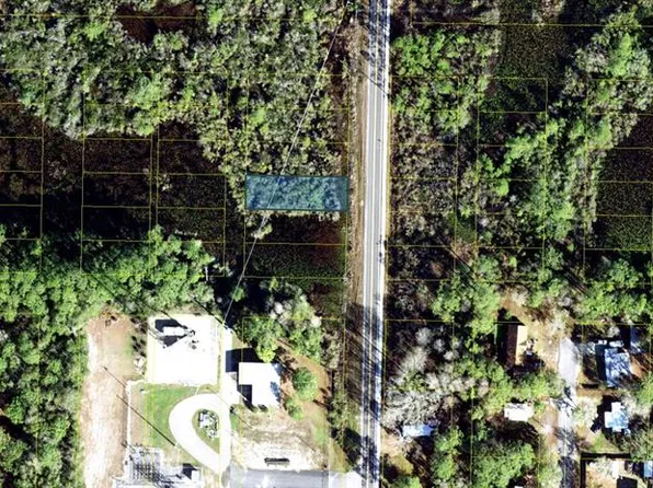 1305 Tallahassee St, Carrabelle, FL 32322