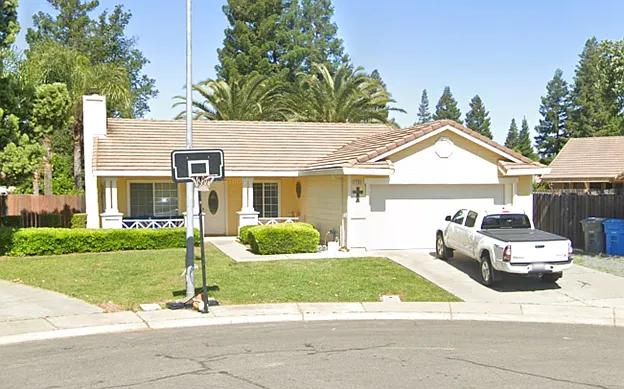 2121 Shady Ct photo 1