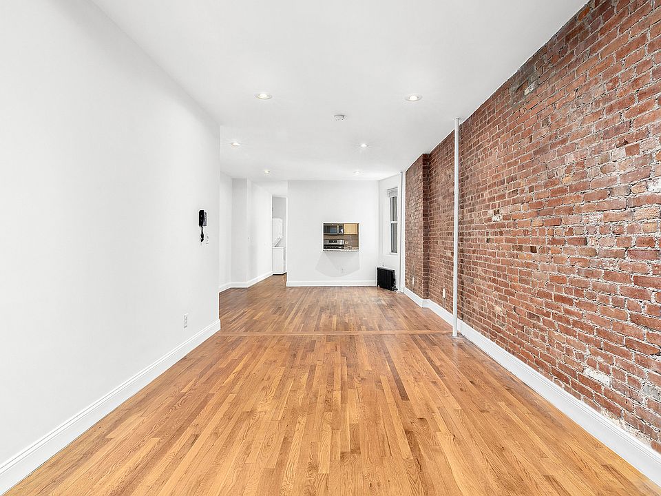 1st image of 188 8th Ave APT 4S