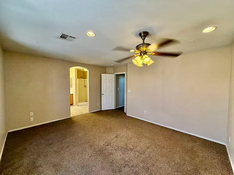 4832 Thackerville Ave — Photo 20