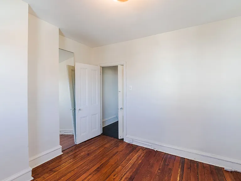 2155 E Letterly St — Photo 12