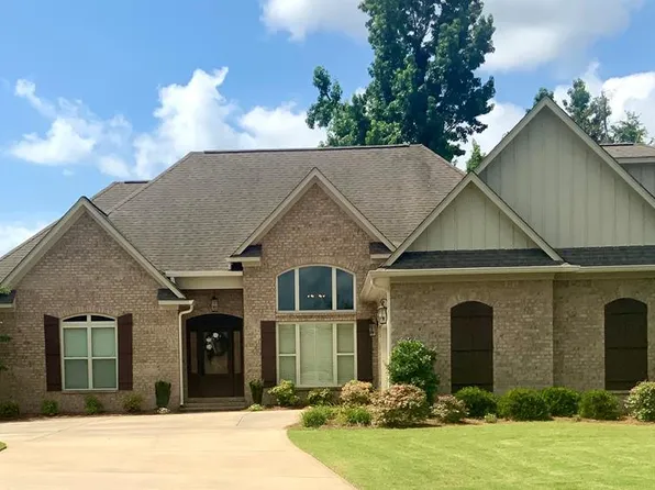 404 Taylor Ridge Ln, Taylor, MS 38673
