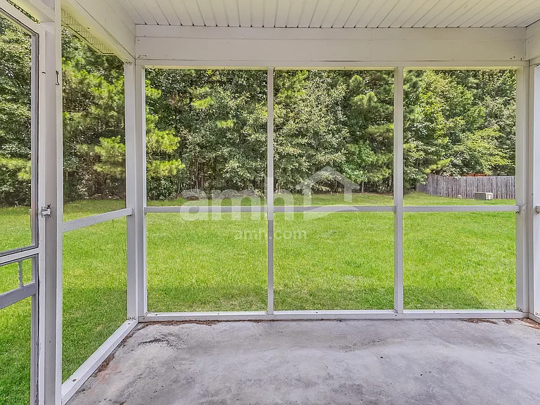 250 Border Rd — Photo 19
