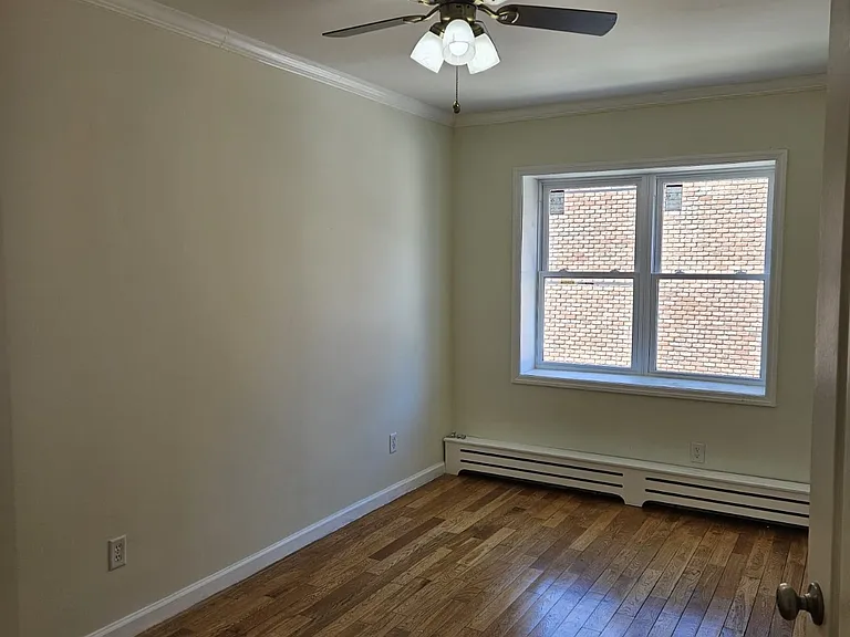 205 Beach 28th St — Photo 6