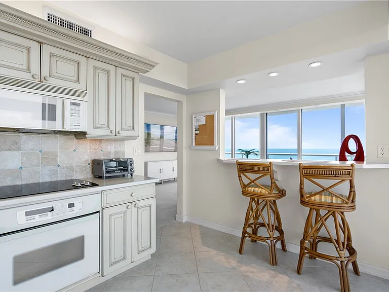 3554 Ocean Drive 703S #604S — Photo 9