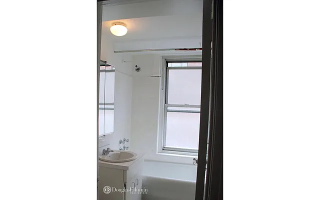 Rented by Douglas Elliman | media 3