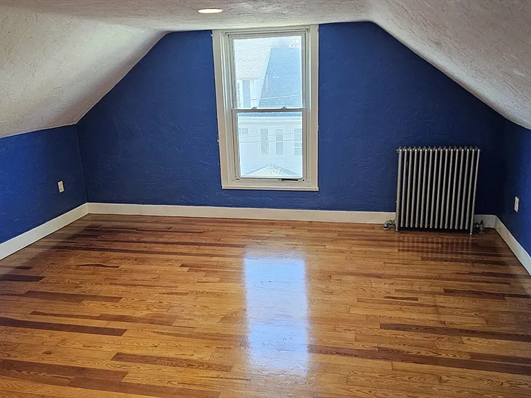 39 Union St #3 — Photo 3