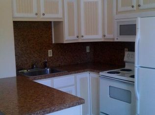 1767 Farmington Ave #2, Farmington, CT 06032